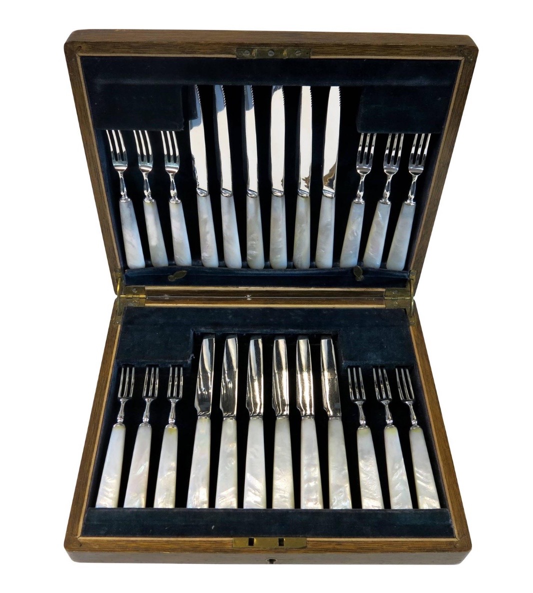 Sterling Silver & Mother Of Pearl Boxed Set Knives & Forks